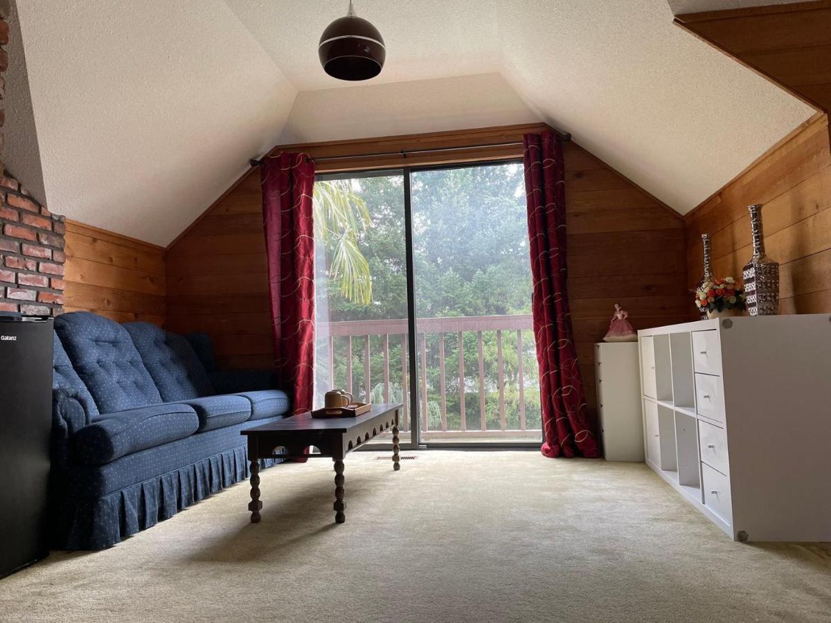 ויקטוריה Jason House - Immaculate Suites In A Quiet Seaside Neighbourhood Near Uvic מראה חיצוני תמונה
